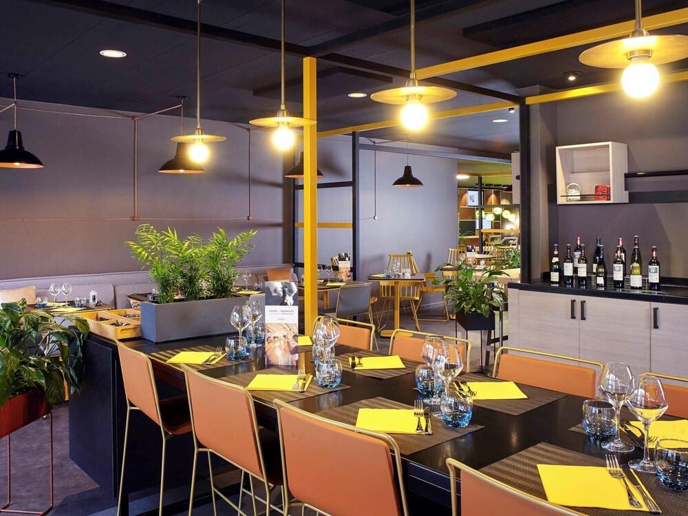 Mercure Paris Sud Les Ulis-Courtaboeuf Bagian luar foto