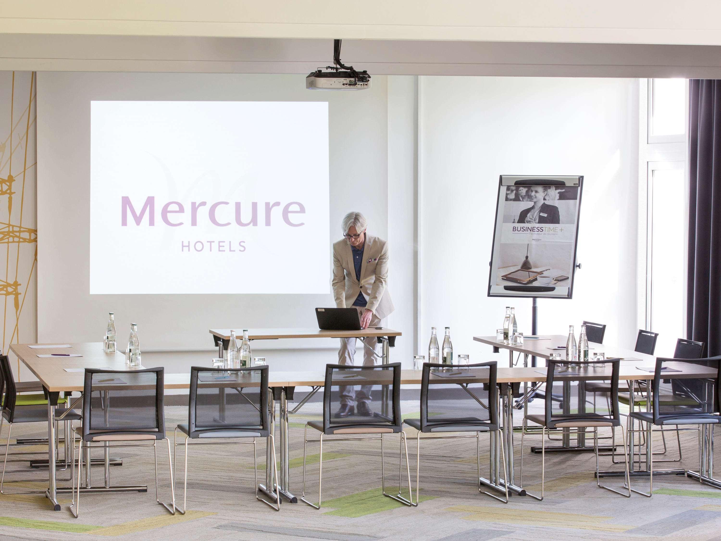 Mercure Paris Sud Les Ulis-Courtaboeuf Bagian luar foto